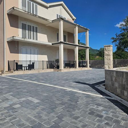 Boulevard Apartments Котор Екстериор снимка